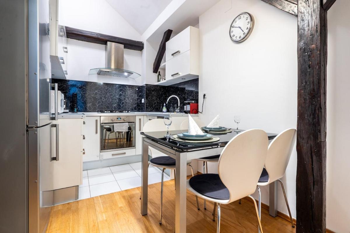 Modern Apartment Centrally Located Zágráb Kültér fotó